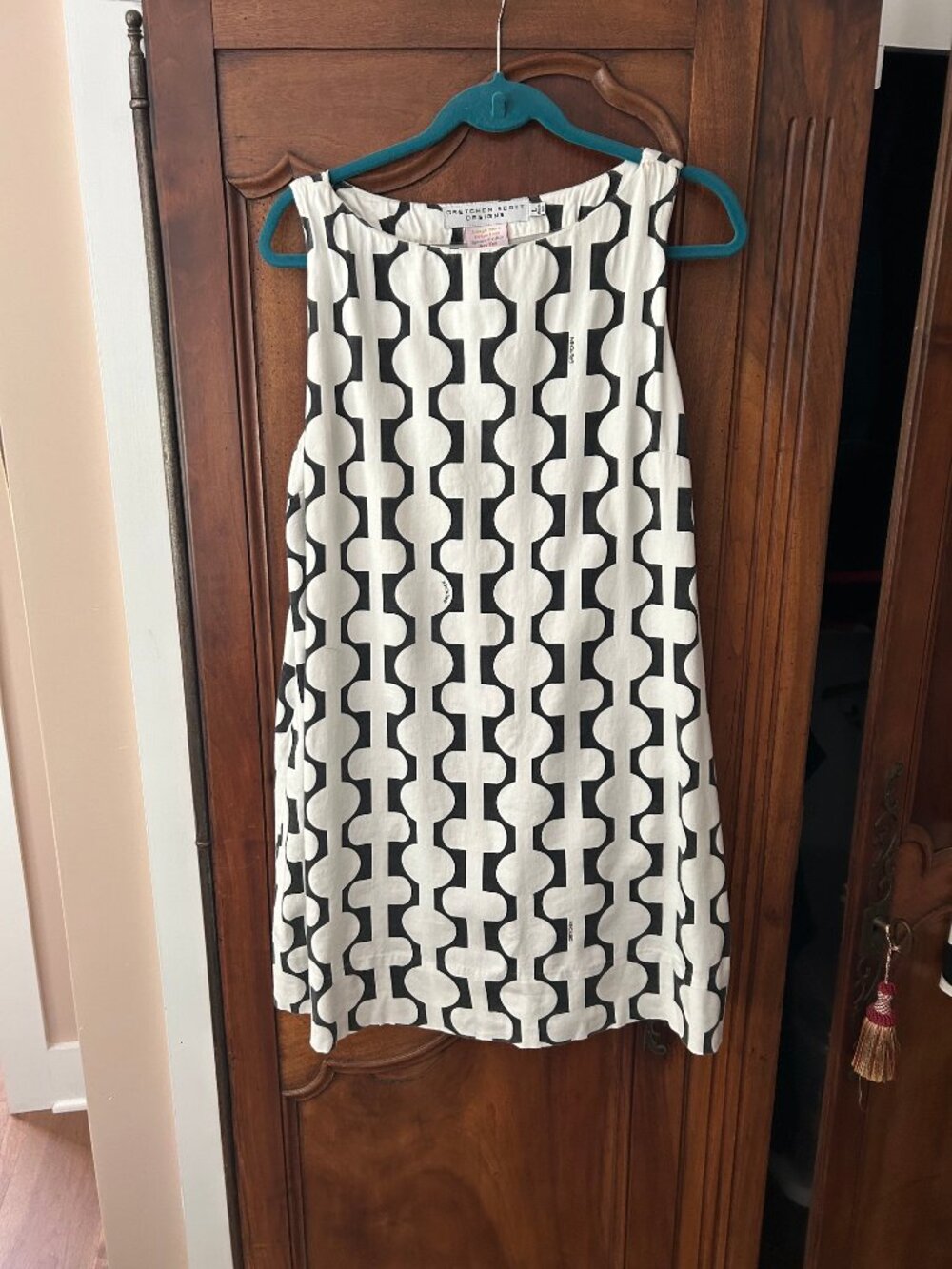 Gretchen Scott sleeveless black/white midi shift dress with pockets, size L